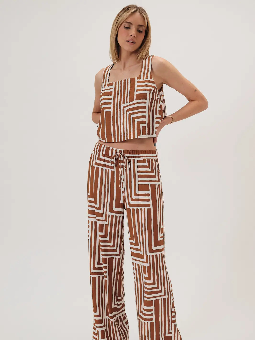 Brown/White Square Neck Top & Elastic Waist Tie Ethnic Geo Print Pants