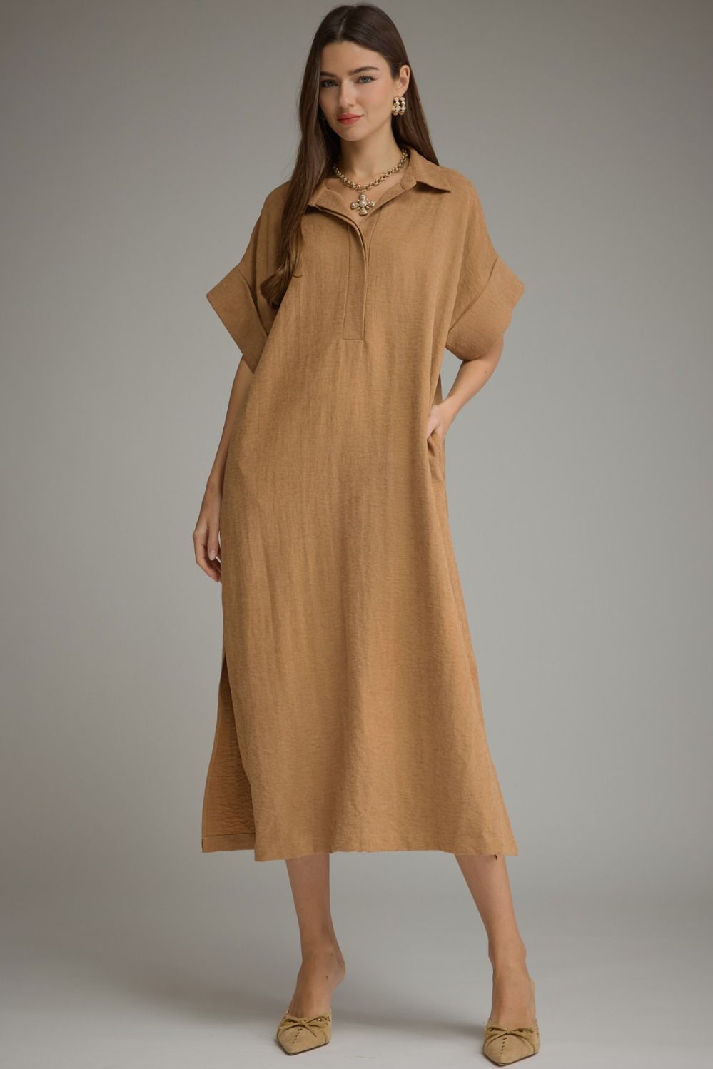 Solid Short Sleeve Midi Dress w/Collar